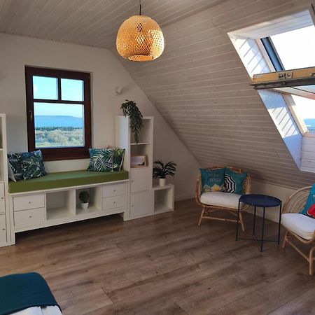 Napraszallas Vendeghaz Balatonakali Exterior foto