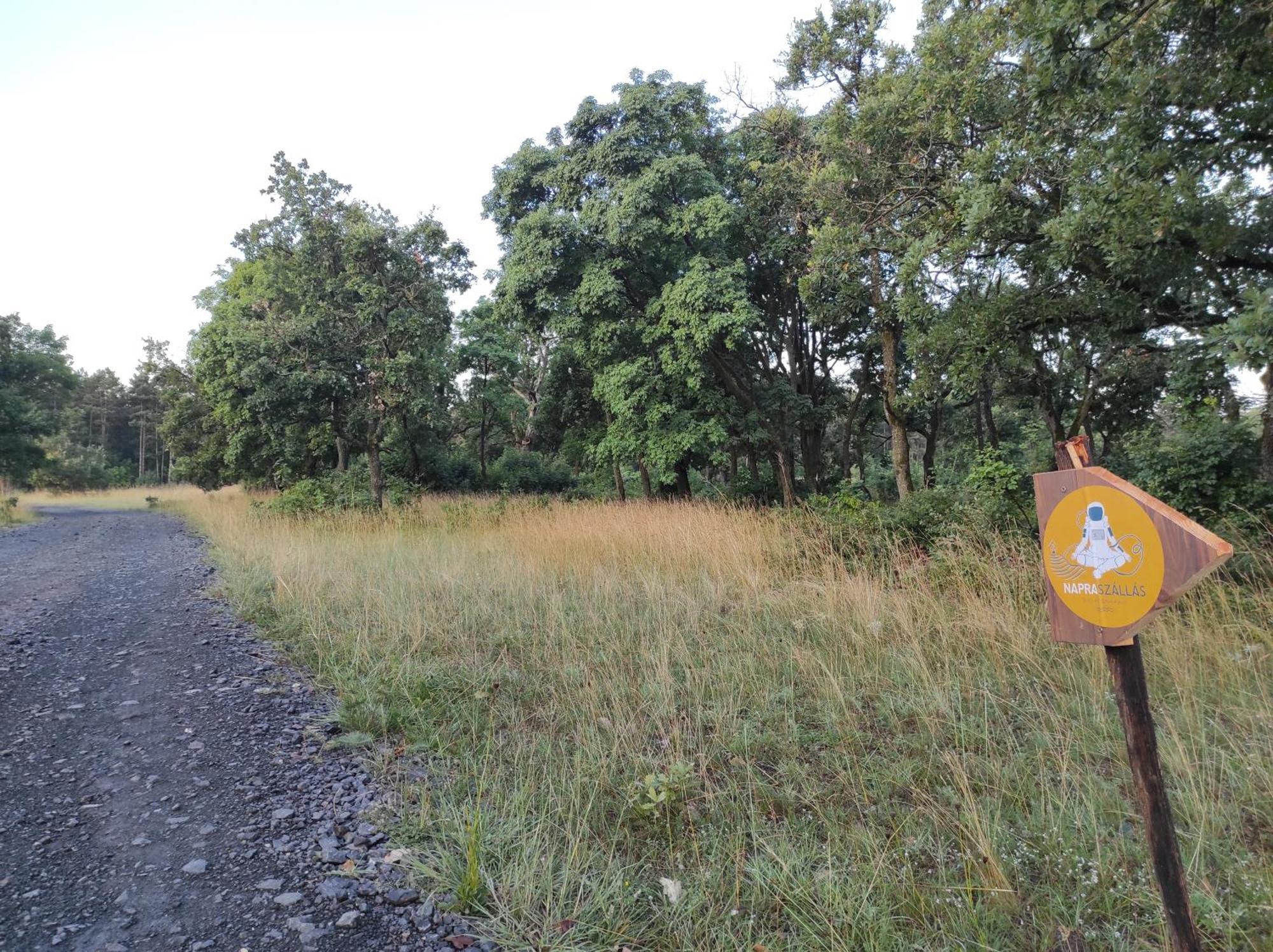 Napraszallas Vendeghaz Balatonakali Exterior foto